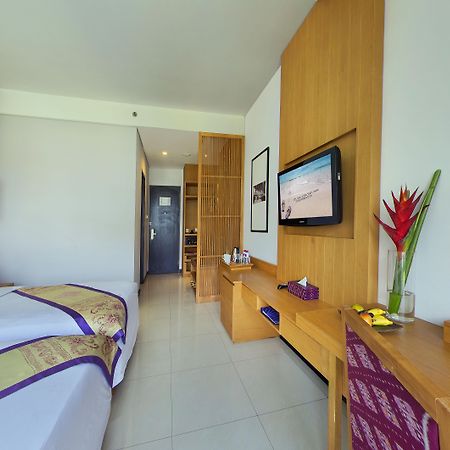Truntum Kuta Bali Hotel Exterior photo