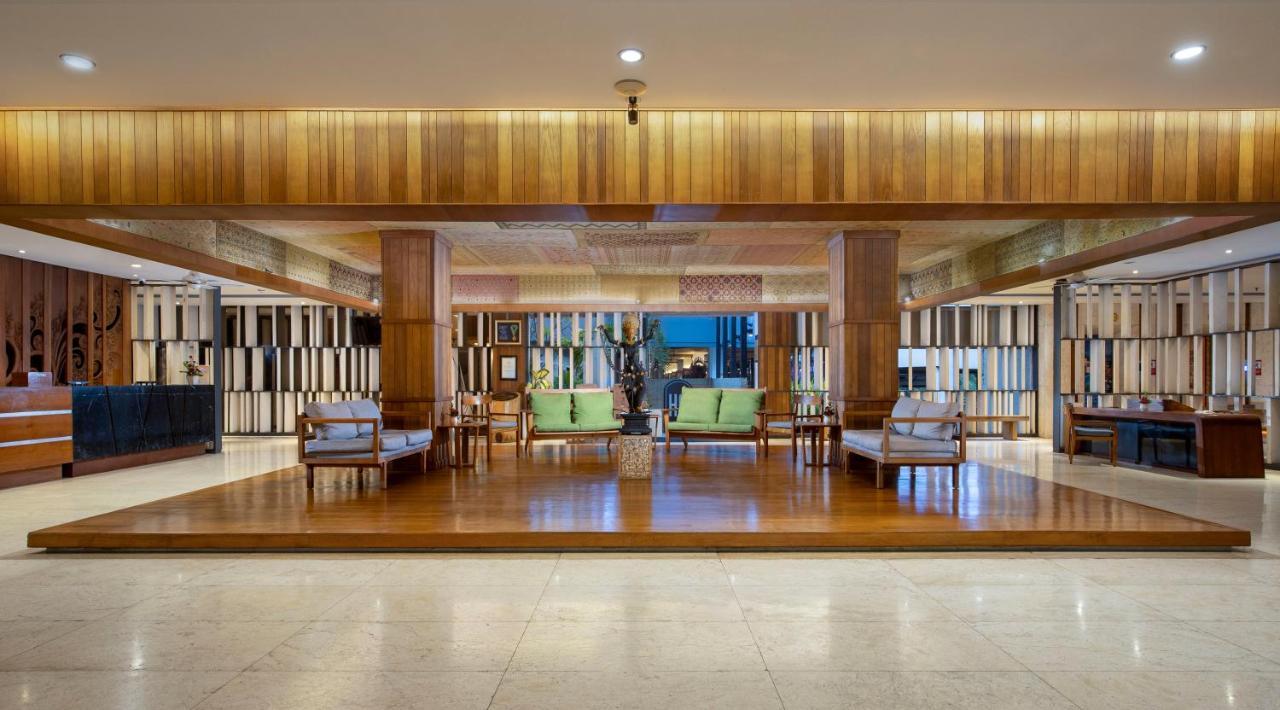 Truntum Kuta Bali Hotel Exterior photo