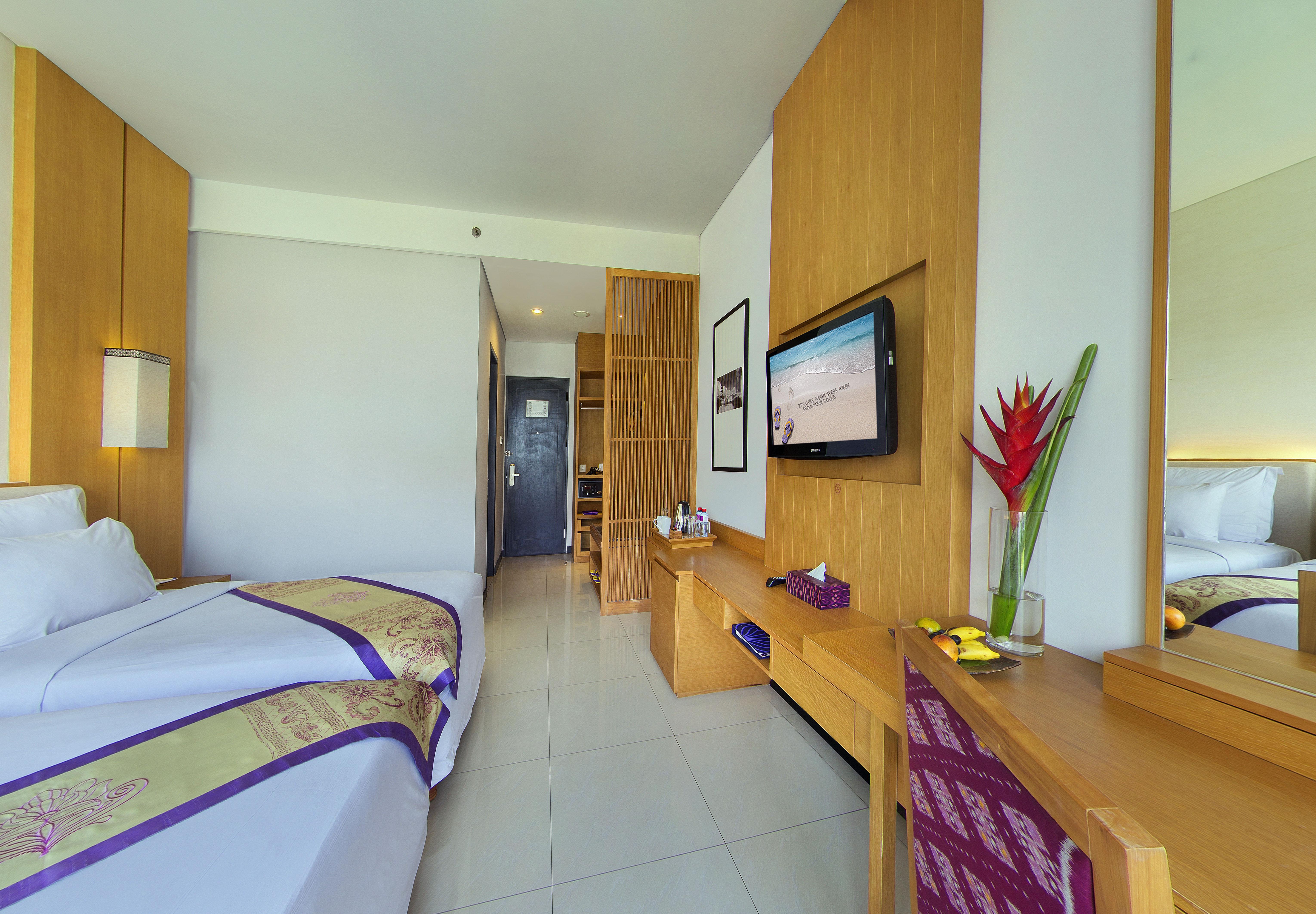 Truntum Kuta Bali Hotel Exterior photo