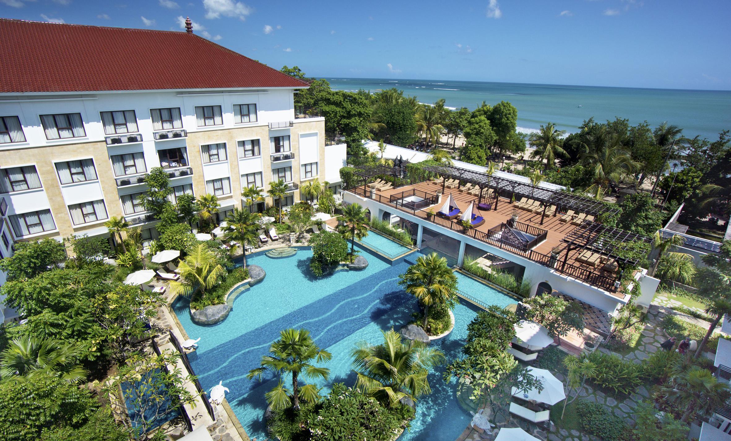 Truntum Kuta Bali Hotel Exterior photo