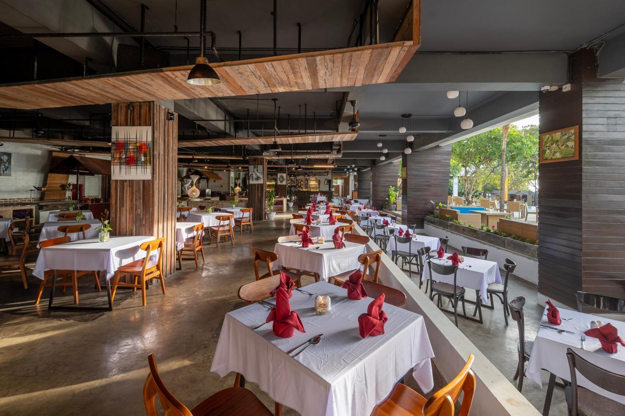 Truntum Kuta Bali Hotel Exterior photo