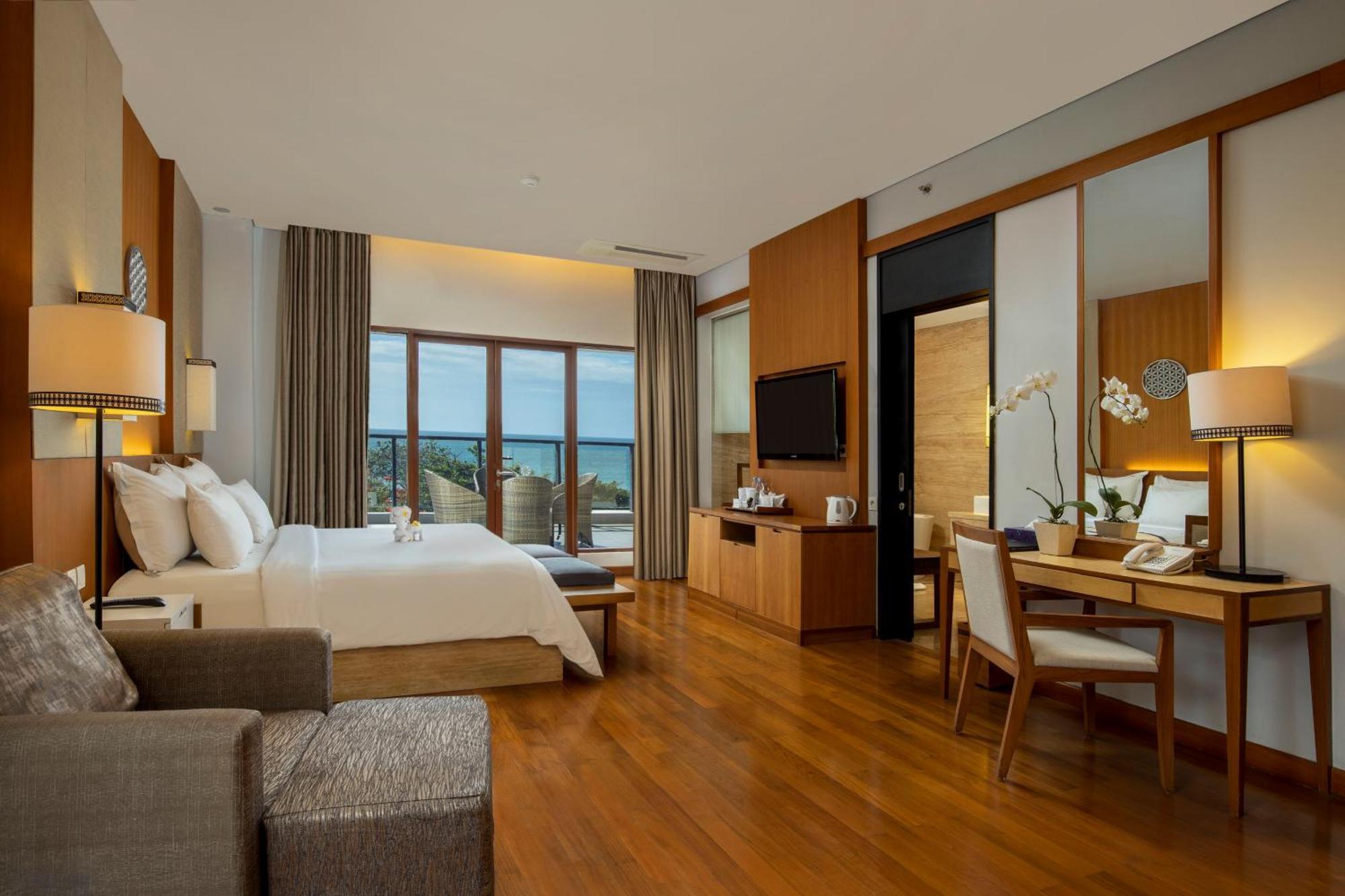 Truntum Kuta Bali Hotel Exterior photo