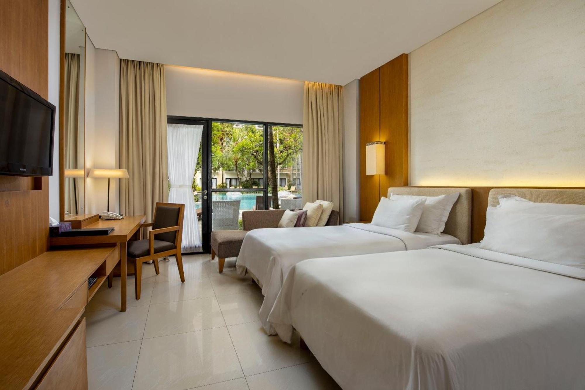 Truntum Kuta Bali Hotel Exterior photo